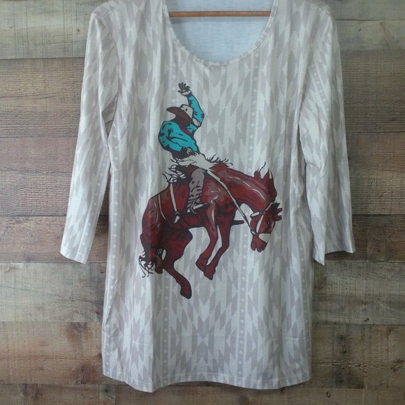 bronco horse with cowboy crazy train NWT never worn 2xl cream aztec print - Picture 3 of 5